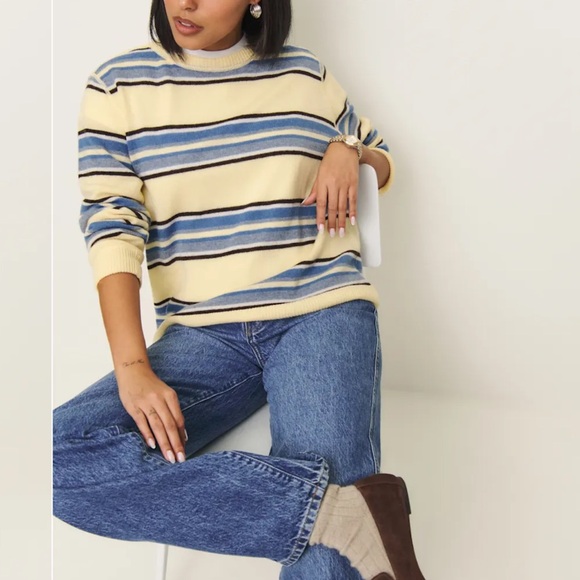 Reformation Cashmere Boyfriend Sweater - Picture 2 of 3